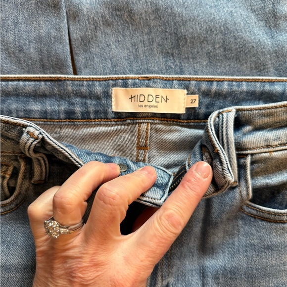 Hidden Jeans - Picture 6 of 6